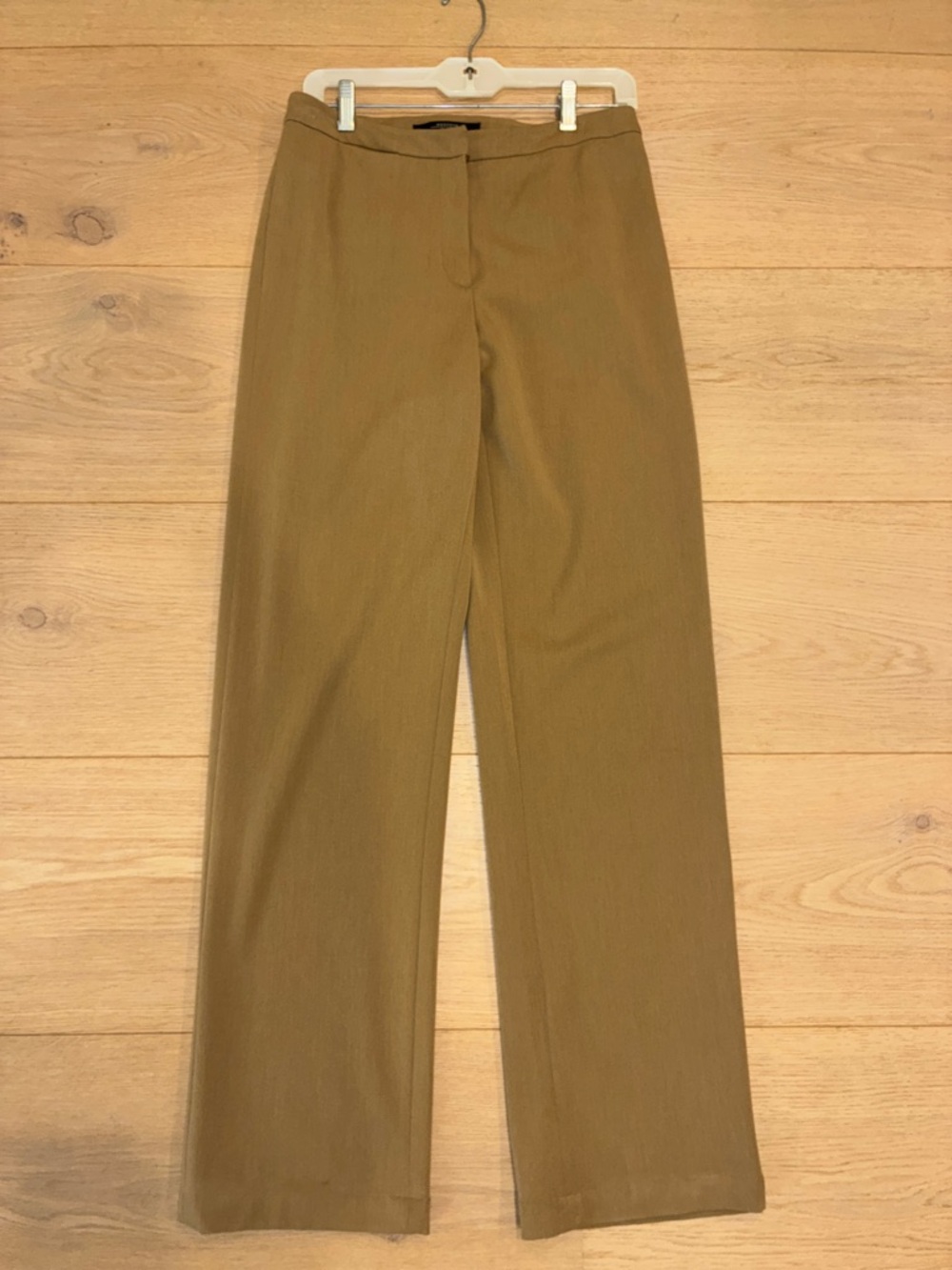 MAX MARA! Women’s 6! Beautiful CLASSIC CUT, gorgeous CAMEL color!